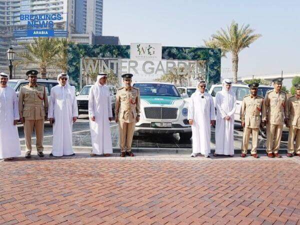 رجل الأعمال الإماراتي خلف الحبتور يتبرع بـ 100 سيارة لشرطة دبي