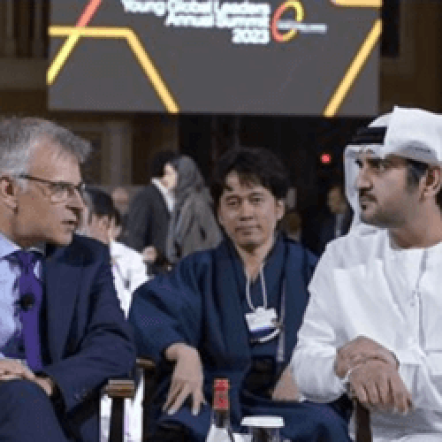 انعقاد القمة السنوية للقادة العالميين الشباب التابعة للمنتدى الاقتصادي العالمي في دبي