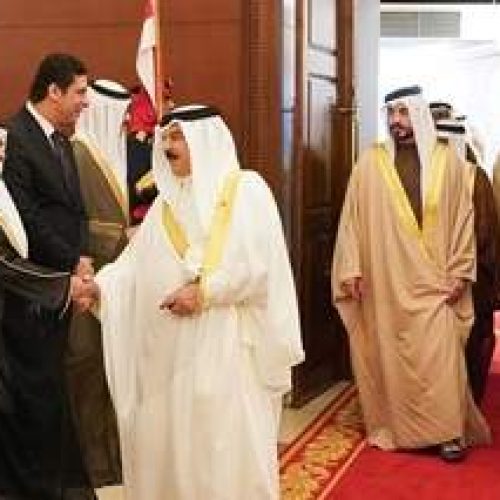 جلالة الملك يعود إلى البحرين