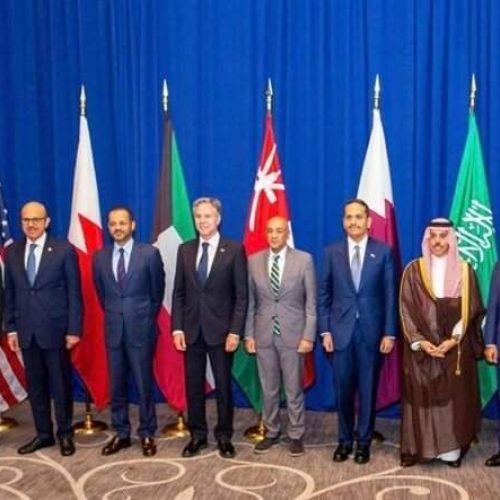 أحمد بن محمد يشهد الاحتفال باليوم الوطني السعودي في دبي