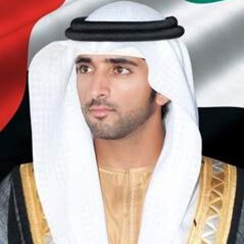 حمدان بن محمد يشيد بنجاح مهمة سلطان النيادي