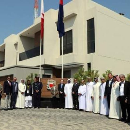وفود تستكشف مجمع سجون البحرين المفتوحة خلال مؤتمر أمين المظالم
