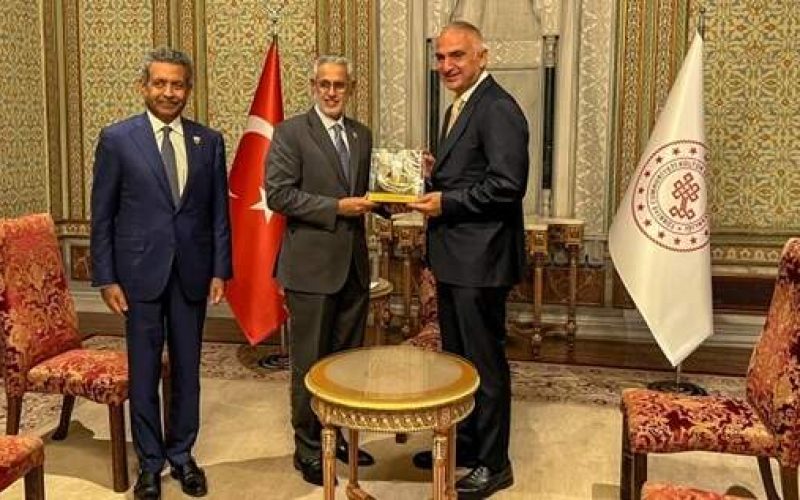 رئيس مجلس إدارة GFG يلتقي وزير الثقافة والسياحة التركي