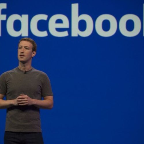 يُعد «مارك زوكربيرغ» الرئيس التنفيذي لشركة الفيسبوك ؛ خامس أغنى شخص في العالم بثروة قدرت بـ73 مليار دولار أمريكي ؛ لكن كيف ينفق الملياردير الأمريكي صاحب 35 عاما أمواله الخاصة ؟